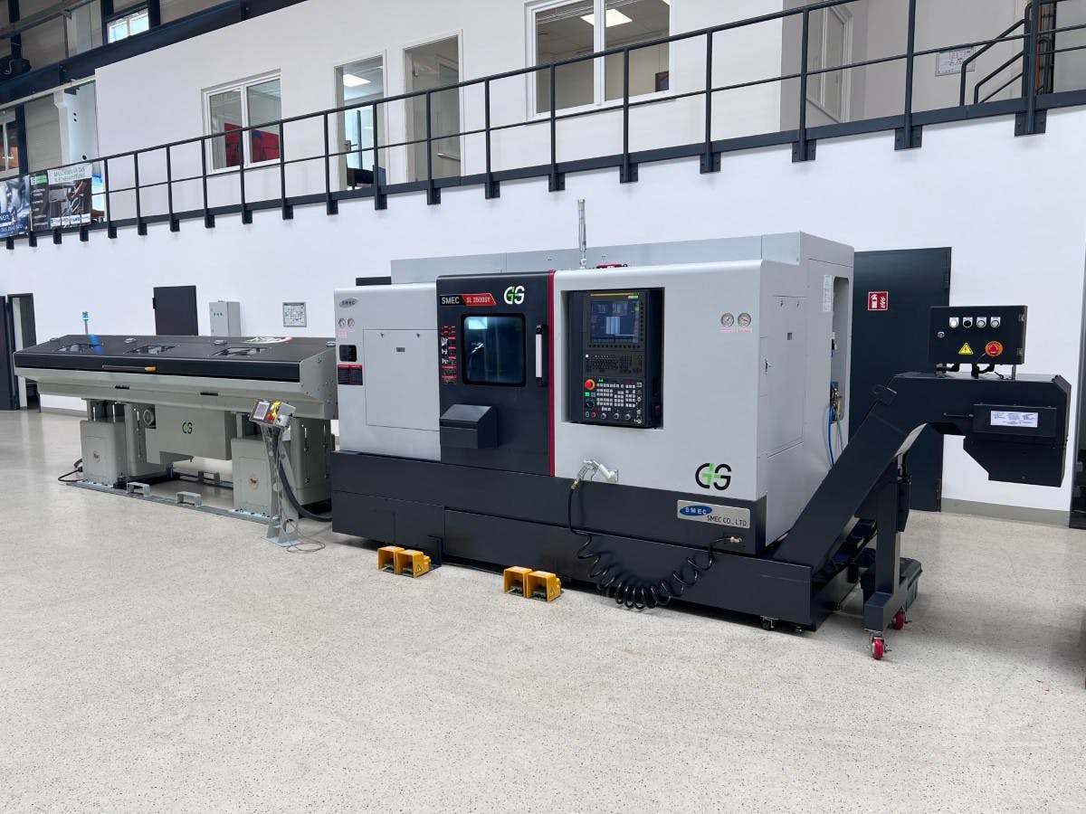 SMEC SL 2500SY – CNC lathe